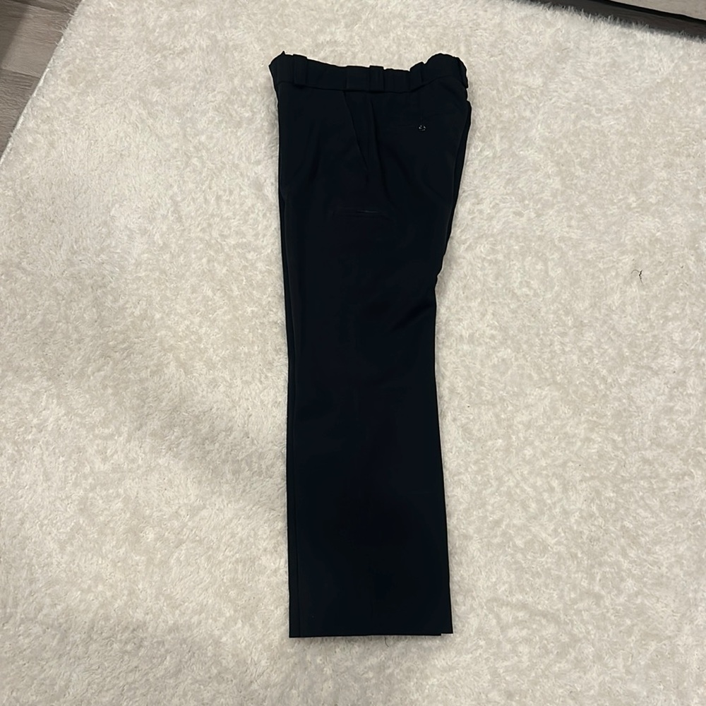 Size 8 BLAUER women’s police pant dark navy. 1 pocket on side